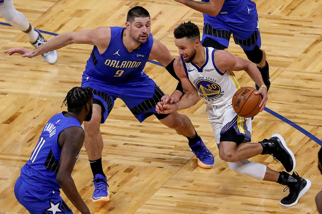 关于拉齐奥转会期战术微调皇家社会完成体检备战德国杯，网友：关键时刻金州勇士临场应变的信息