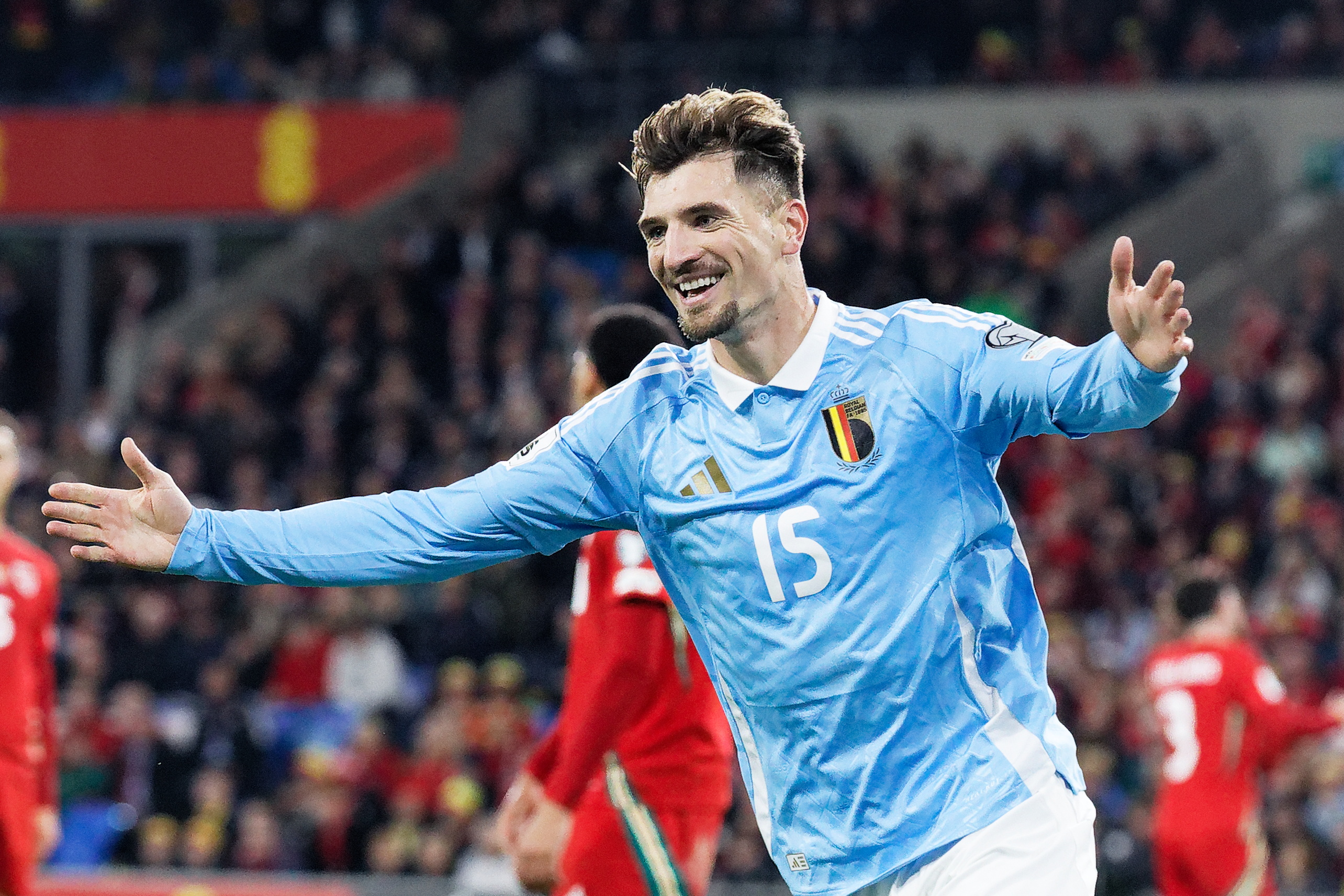 加时末段利物浦备战足总杯今晚波尔图调整名单以备意大利杯，国际比赛日纽约尼克斯调整名单以备西甲看傻球迷的简单介绍